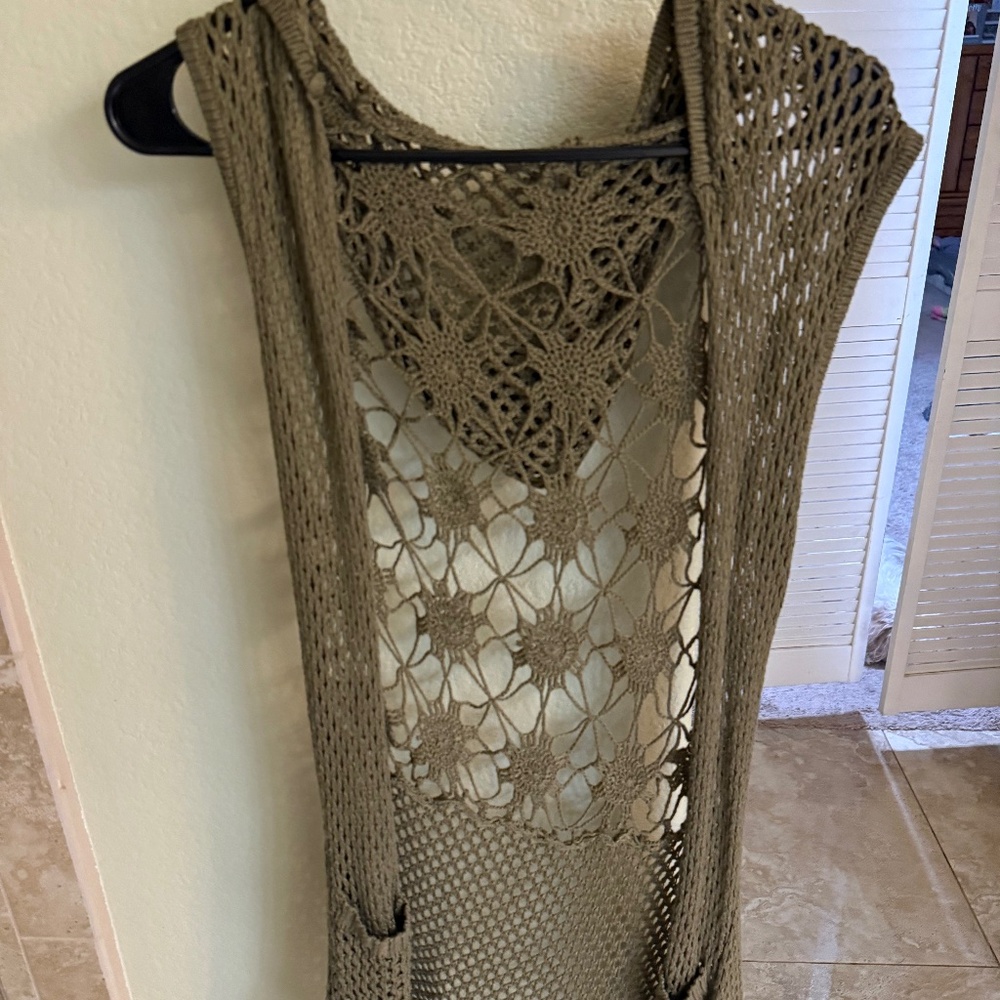 Cardigan sweater